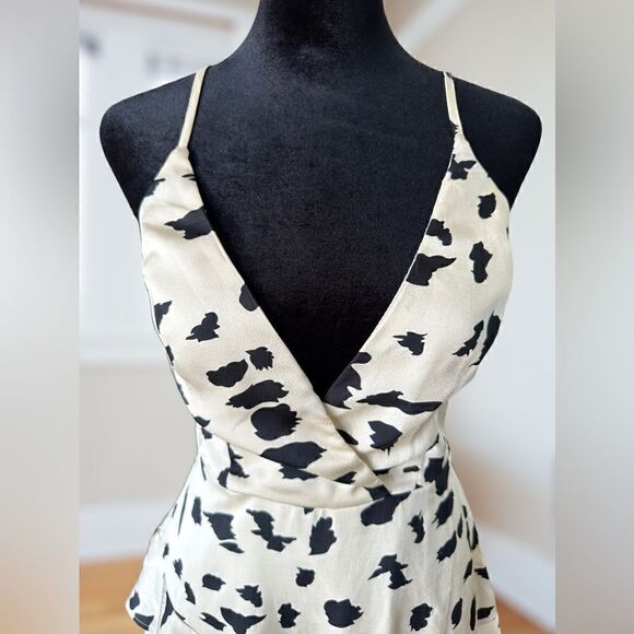 Vici Luxxel Play Dress Romper Size M - Picture 8 of 15